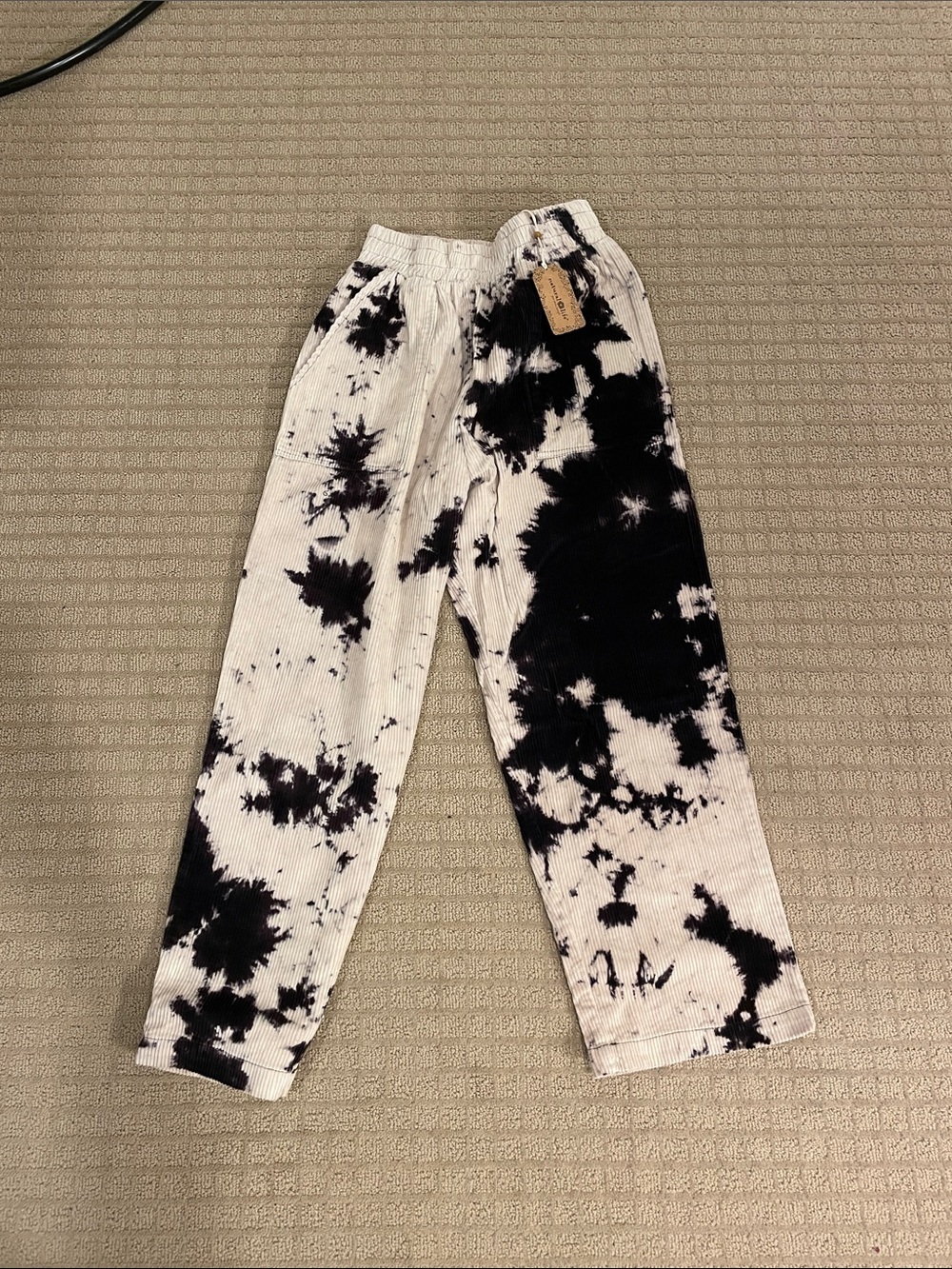 NATURAL LIFE Black & White Tie-Dye Corduroy Jogger Pants